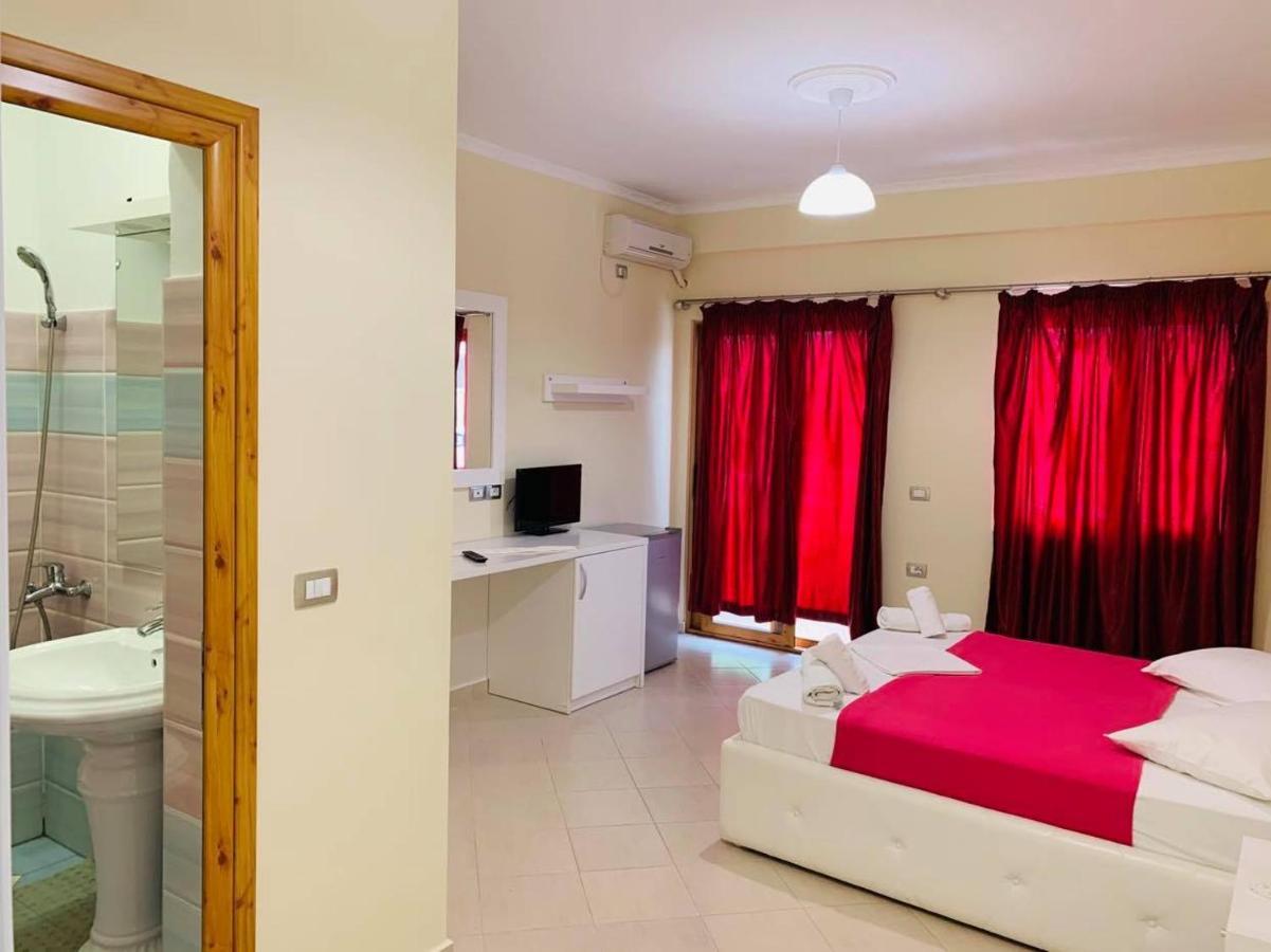 Nova Hotel Ksamil Ngoại thất bức ảnh